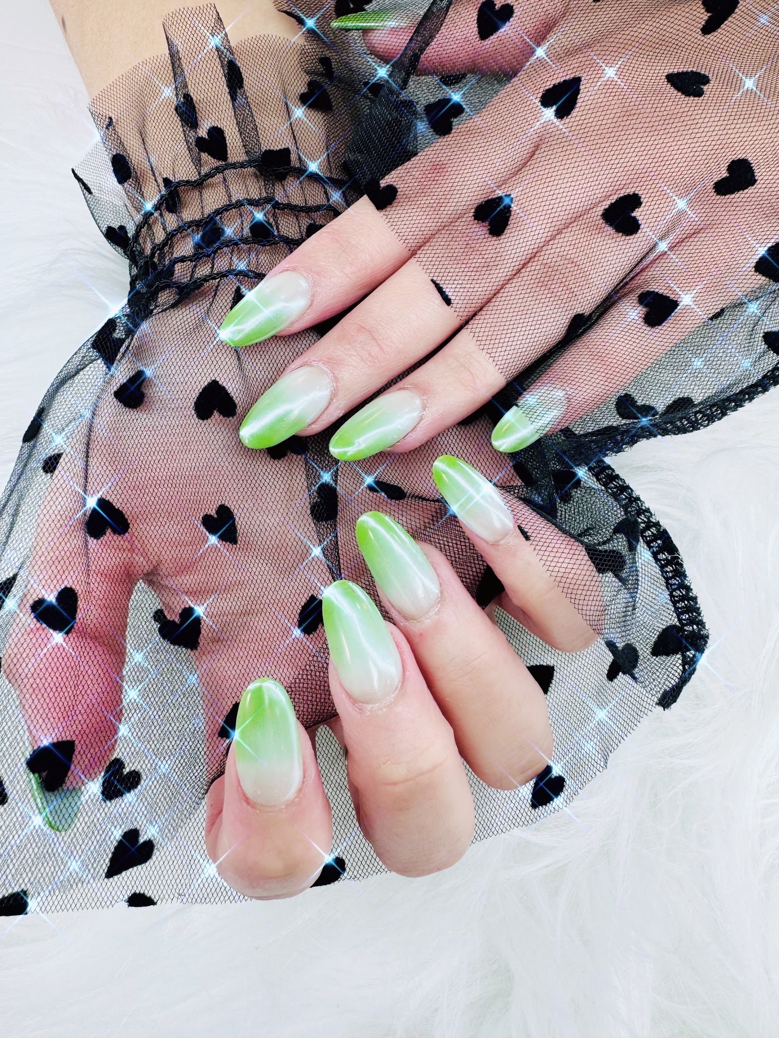 MQ Nails & Spa nail photo 5